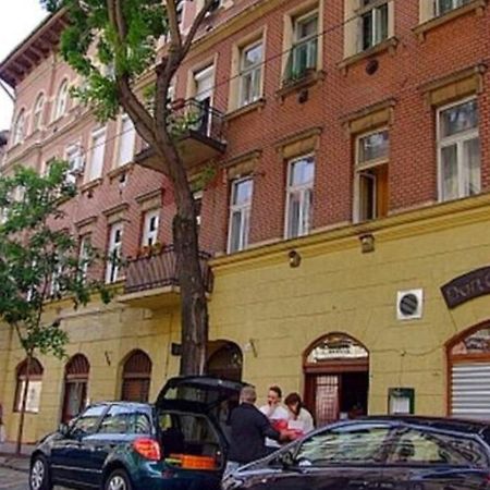 Happy Apartman Budapest Exterior photo